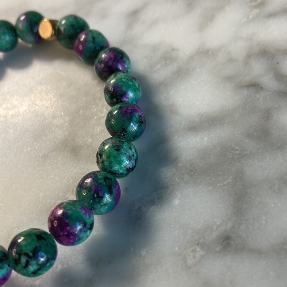 Ruby Zoisite Gemstone With Swarovski Crystal Brac… - image 2